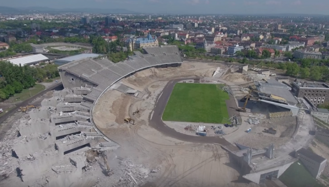 nepstadion bontása